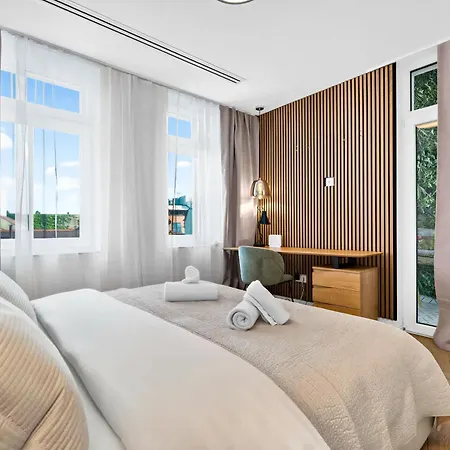 Designer Flagship For 6 - By Presidential Palace * Bratislava