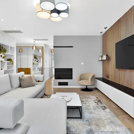 Designer Flagship For 6 - By Presidential Palace Apartamento Bratislava