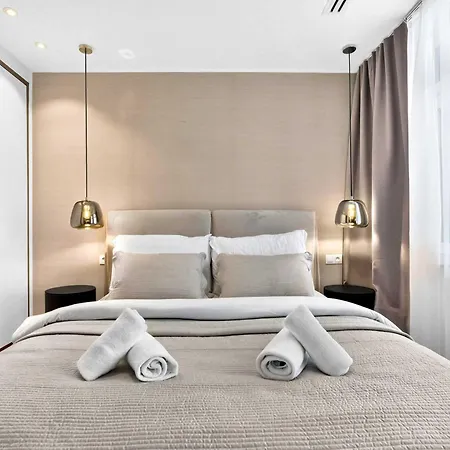 Designer Flagship For 6 - By Presidential Palace * Bratislava