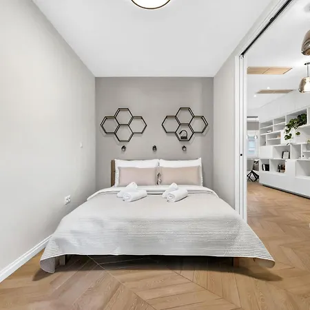 Apartamento Designer Flagship For 6 - By Presidential Palace Bratislava