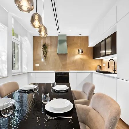 Designer Flagship For 6 - By Presidential Palace Bratislava