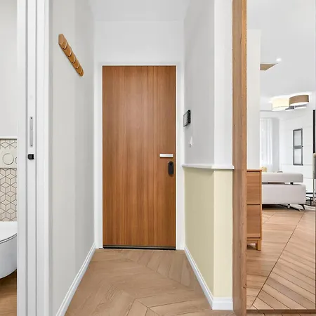 Designer Flagship For 6 - By Presidential Palace Apartamento